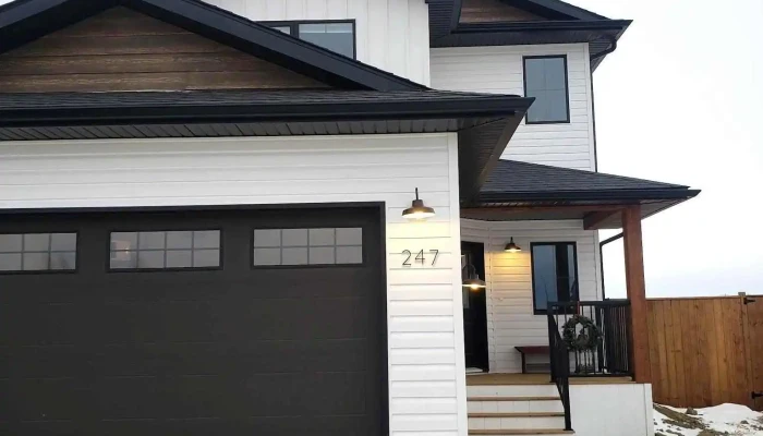 Timberwolf Construction -  Exterior - Bow Island