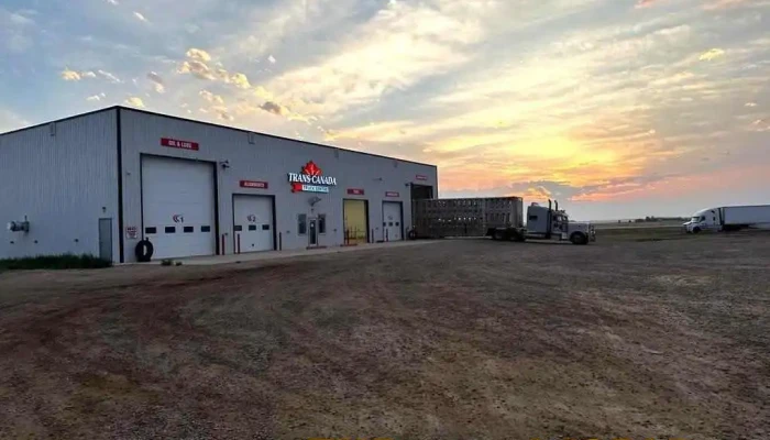 Trans Canada Truck Centre -  By Owner - Bassano