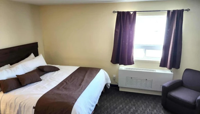 Westwinds Motor Hotel -  Rooms - Biggar