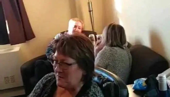 Westwinds Motor Hotel -  Videos - Biggar